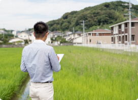 写真：土地調査の様子