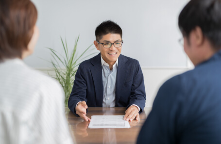 写真：商談の様子