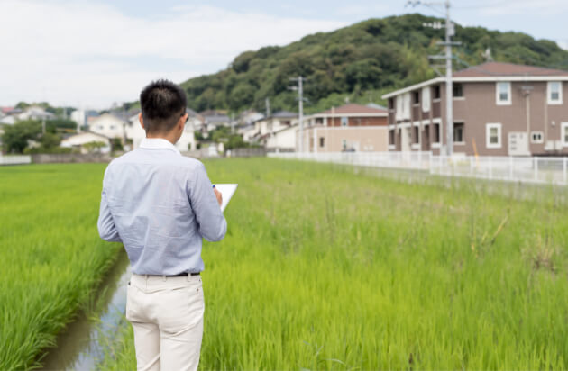 写真：土地調査の様子